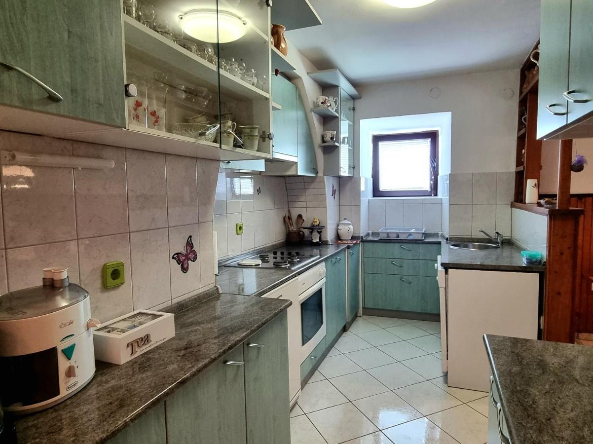 Apartment Melanie Skrbčići Екстериор снимка